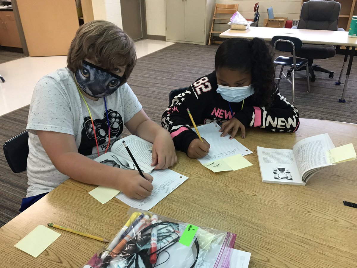 kashedden's tweet photo. Planning and creating or redesigned shoes. @CBESEagles @kcs_stem #GearUp4stem https://t.co/6qJran48KT