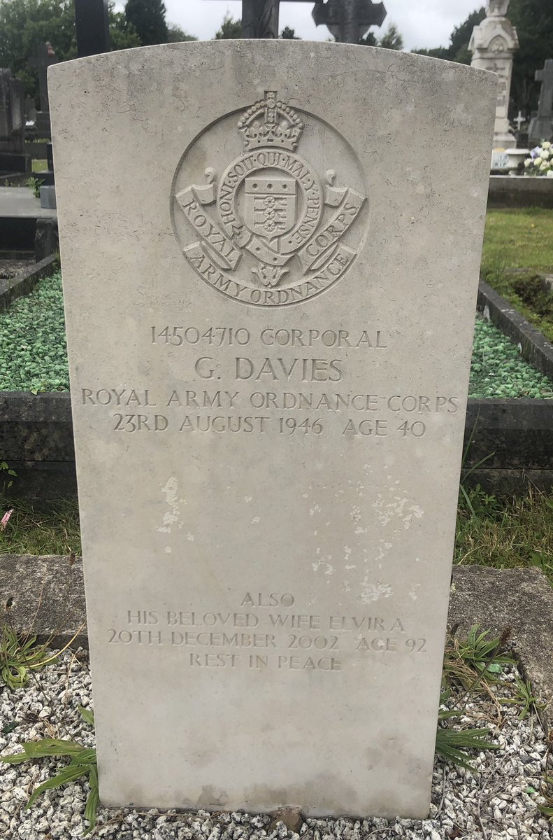 albymarch_alan's tweet image. Kingsbridge Cemetery #Wales @CWGC 
G.Davies #RAOC
H.W.Prigmore #WelchRegiment
J.Campbell #RoyalFieldArtillery
D.E.Powell #RAF
#RememberedHere