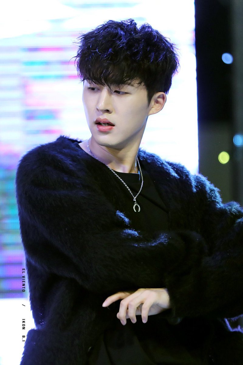 __batmiexxi's tweet photo. Hanbin là liều thuốc tốt nhất mỗi khi em gặp vấn đề mệt mỏi trong cuộc sống đó🥺🖤 @ikon_shxxbi
#HealWithHanbin #HANBIN #한빈 https://t.co/LVxqaBxoXN