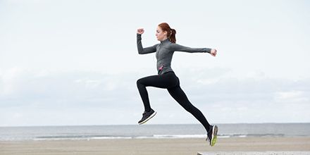 1BalanceLiving's tweet photo. Can elevated blood sugar levels undermine your aerobic fitness? A new study found that those who had higher blood sugar levels in response to ingesting glucose, a condition known as impaired glucose tolerance, showed the lowest aerobic exercise capacity. https://t.co/RdEpnAZpt1 https://t.co/ZQouYft85T