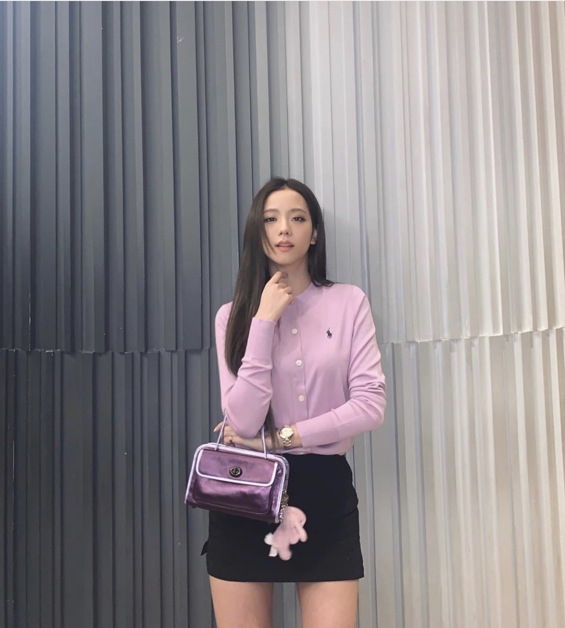 BLACKPINK's Jisoo Is Pretty In Purple In These 10 Photos - Koreaboo