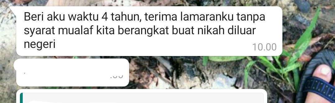adejpscarlet's tweet photo. Saran aja, kalo pas lagi tahajud doanya lebih spesifik. Kalo ga ya gini, giliran ada yg ngajak nikah tapi beda agama :( #sad https://t.co/tQFNGlJwqW