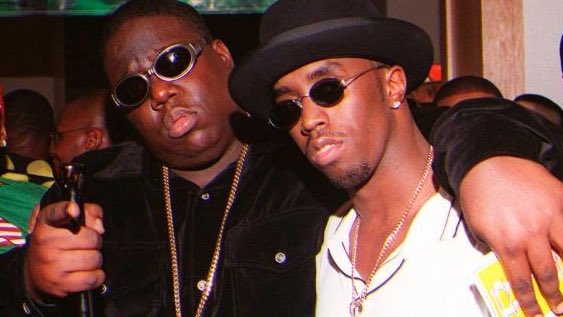 FakeShowbizNews's tweet photo. P Diddy reveals the ghost of Notorious B.I.G paid him a visit last night and sang ‘I’ll Be Missing You’ in a sarcastic voice.

“Little bit disrespectful but it was nice to see the big fella again,” Diddy told reporters https://t.co/BzFKVPhVlE