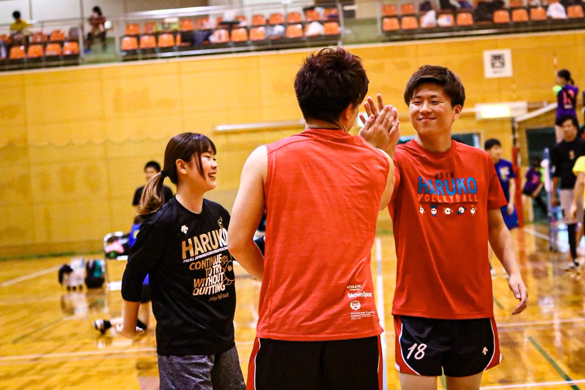 yuki_volleyac's tweet photo. 東スポーツセンター
2020.7.23
#centralmix
#混合バレー
#すくらっち https://t.co/FboDs3OJXu