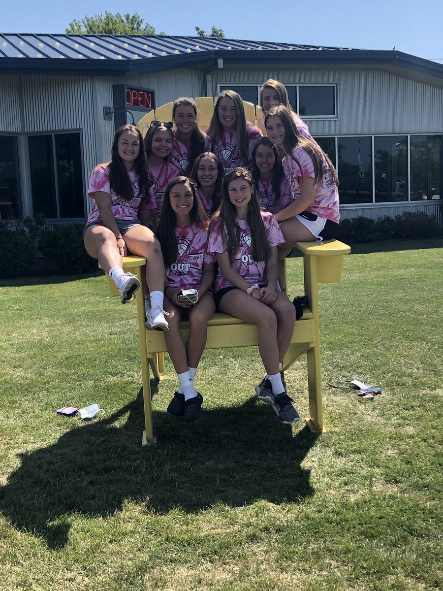 LCSpartanvball's tweet photo. Team Camp here we come!! #WeAreSpartans https://t.co/Ce6o66RYDp