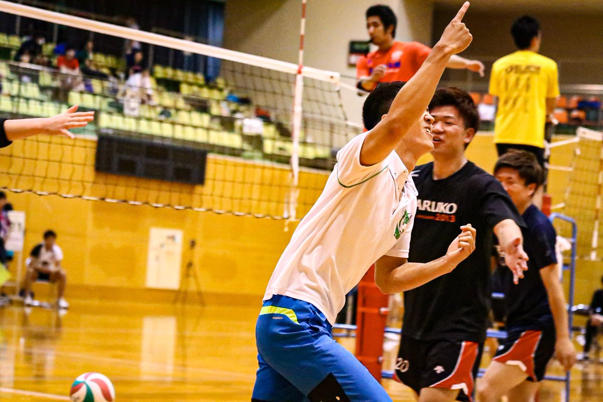 yuki_volleyac's tweet photo. 東スポーツセンター
2020.7.23
#centralmix
#混合バレー
#すくらっち https://t.co/tSHtxXDbAo