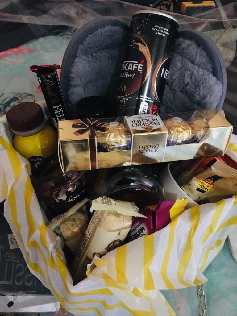 freshfelicia_'s tweet photo. Let me plug you...
Bultfontein, Welkom &amp; Kroonstad 

Don’t hesitate to contact 071 913 7517/ 072 434 1944

@LoveAlwaysGives because it’s the little things that counts https://t.co/Qkbza7xl2U
