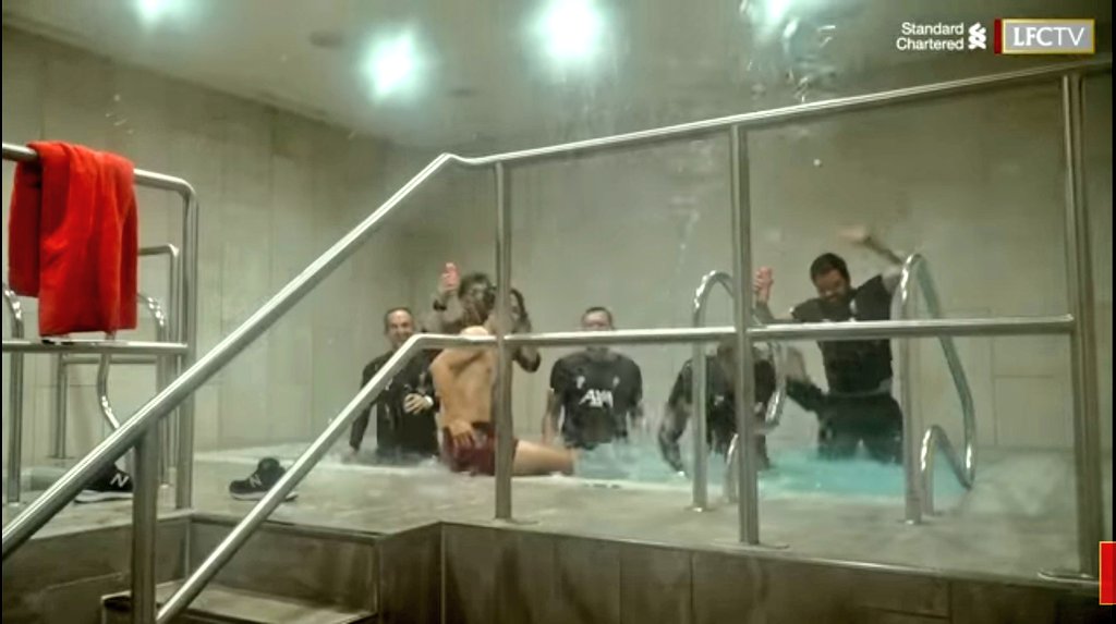 LFC_obsessed8's tweet photo. Was wondering why Taki wasn't in the first pic, guess he was in the tub with the coaching staffs. 😅👍👍
Good to see him enjoying himself. 👍👍
#InsideAnfield
#LFCchampions
#YNWA https://t.co/eu6Xvv723v