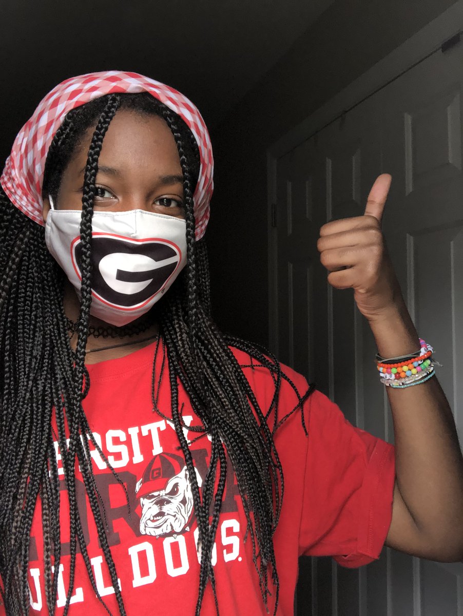 universityofga's tweet photo. “I wear my mask to help stop the spread of COVID-19. My mask is not a symbol of fear, but instead, a symbol of respect. It means that your life matters to me and my comfort is not more important than your health." - Johna M., @UGAOrientation leader #DawgStrong https://t.co/G8qBNIvBzJ