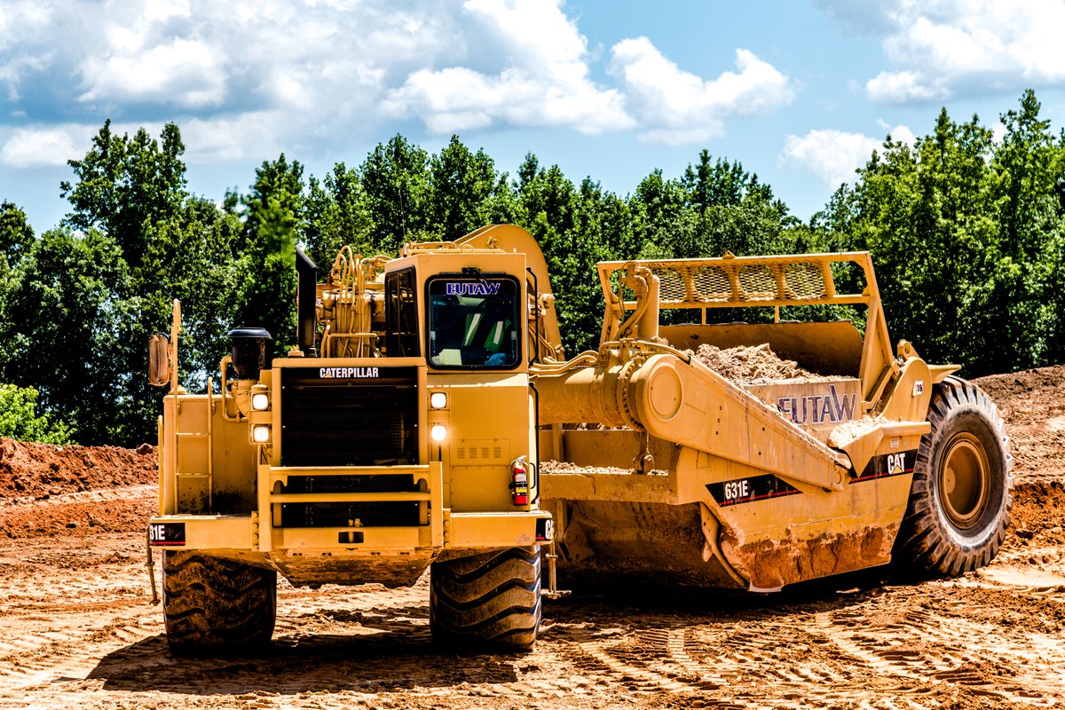 EutawUS's tweet photo. Staring down Friday like…..
#eutaw #eutawproud #weareeutaw #eutawconstruction #construction #constructioncompany #civilworks #contractor #constructionengineering #engineering #scrapers #underconstruction #heavyequipment #earthwork #excavation #constructionsite #buildroads https://t.co/r1R6DwBnP0