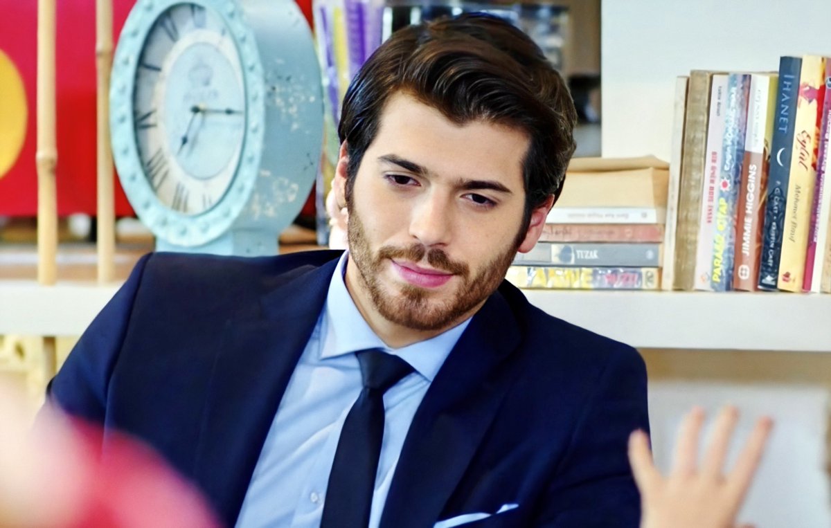  #EzGür as  #NazFer   3 Bölüm            13 Bölüm  #BayYanlış     •      #Dolunay