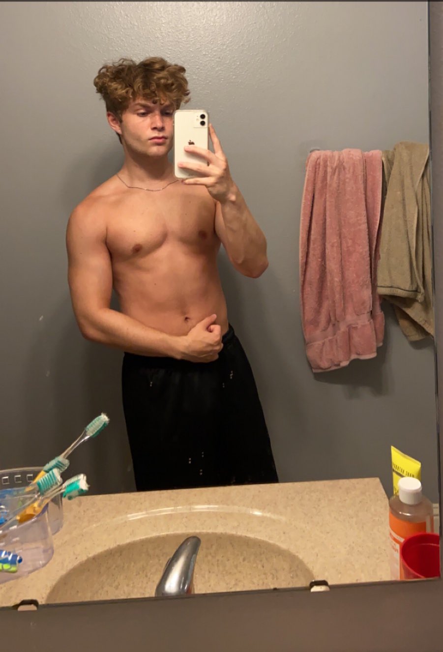 Snapchat simon britton Simon Britton