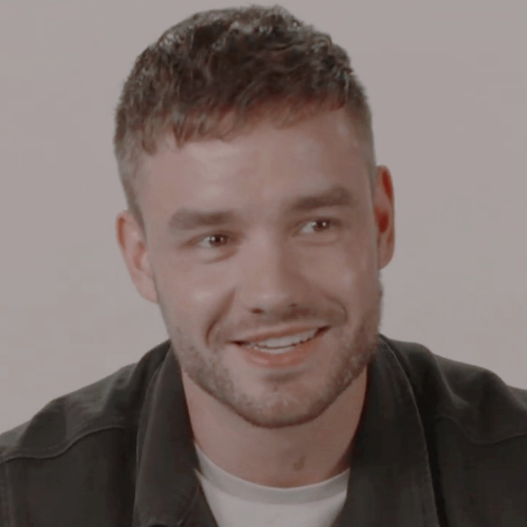 LiamPayneMx's tweet photo. Hagamos un hilo de fotos de Liam sonriendo, porque hoy es LIAM IS HAPPY 🥳 https://t.co/O6dSrg9PO9