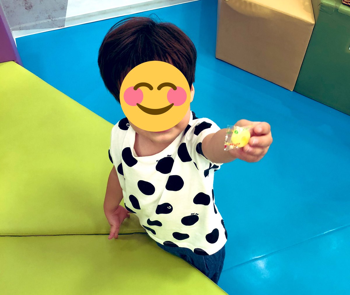 ろくでなし子 自分のまんこで前科一犯 コロナだし 世の中は暗い話ばかりで 気分が沈みがちだけど 無邪気な息子のおかげで救われます 子供がこんなにかわいいと思わなかった いつもありがとう T Co Pr7ymgmxiq Twitter