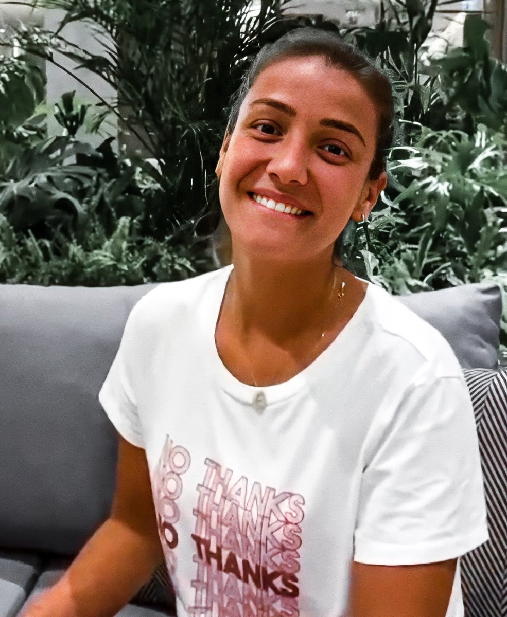 I bite you sweet girl  👻

. #evrimkeklik .