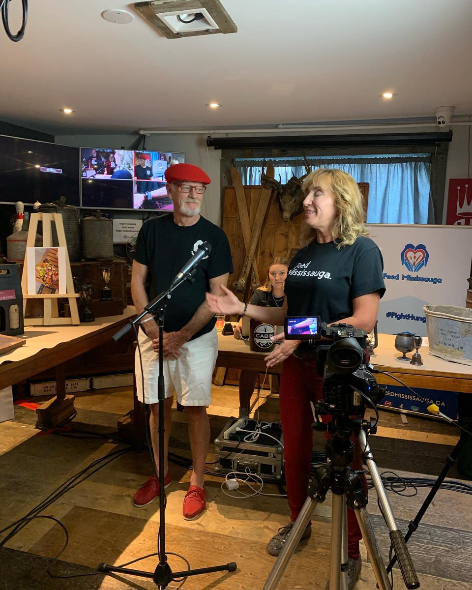 FeedMississauga's tweet photo. Thank you to everyone who joined us last night for our third Virtual Auction. From your generous bids, we were able to raise $3,550!! This will allow us to continue feeding people in need within our community. https://t.co/MtZgrRo5Yp