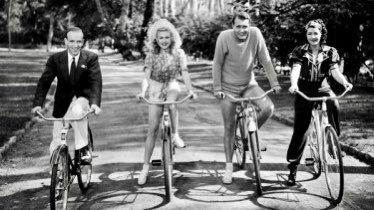 [6] “Carefree” (1938)Often referred to as more screwball comedy than musical, yet very definitely a musical—and with great Irving Berlin music. Fred and Ginger’s “The Yam” is as fun a routine ever put on film. “Change Partners” is underrated for its simple, graceful elegance.