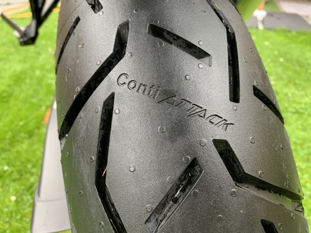 TheDriveRide's tweet photo. It’s had new brake pads yesterday, new @ContiMoto #trailattack3 today and a good clean. I even had a go at the downpipes before I got fed up so I can confidently predict it will rain tomorrow. #AfricaTwin https://t.co/9HNOpfQItx