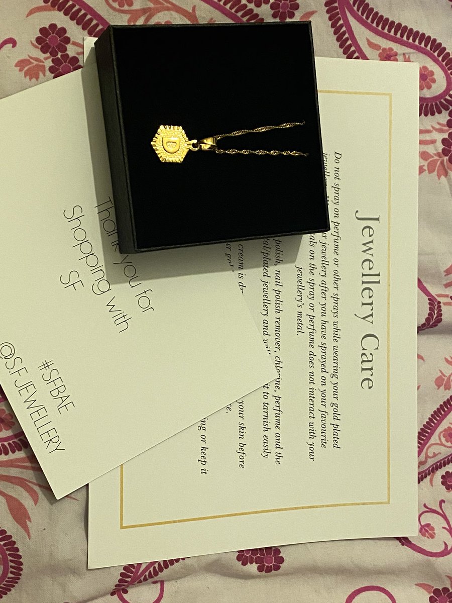 I_Am_Phoenx's tweet photo. Yay. Finally got my mini initial pendant from @SFJEWELLERRY https://t.co/WxIp13wEPT