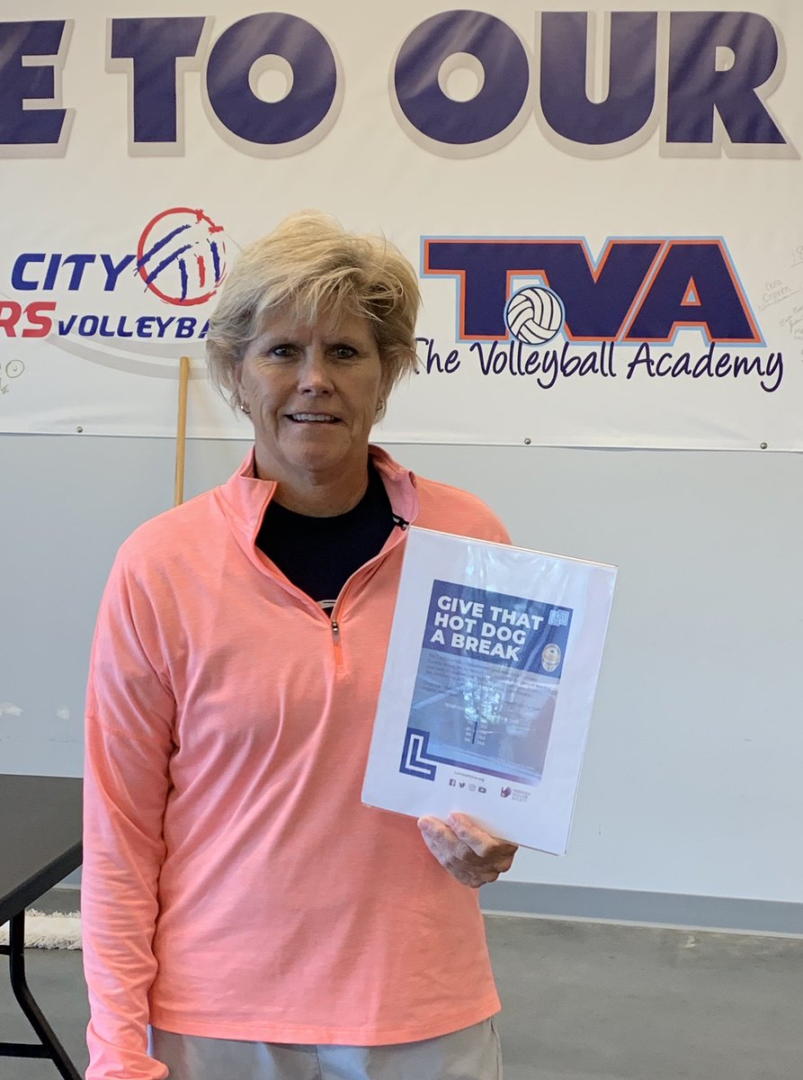 A big thanks to TVA (The Volleyball Academy) in La Vista for supporting “GIVE THAT HOT DOG A BREAK”. @SgtGomon <a href="/CityofLaVista/">@cityoflavista</a> <a href="/lavistapolice/">La Vista Police</a> @CaptKinseyLVPD <a href="/NEHumaneSociety/">Nebraska Humane Society</a>
