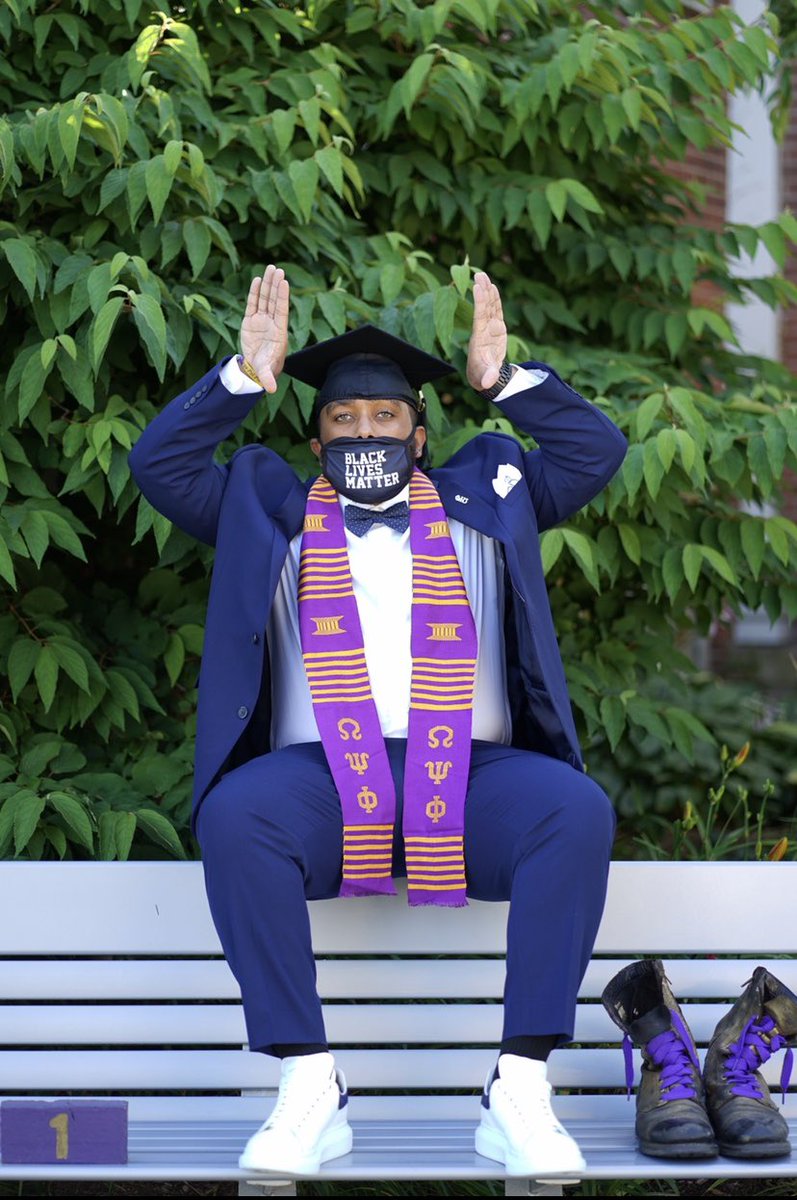 AsvpAlex35's tweet photo. “I am the master of my fate, I am the captain of my soul” 
•
•
•B.S in Business Management w/ a Sport Concentration 🎓✅ https://t.co/c0bYyeCEQk