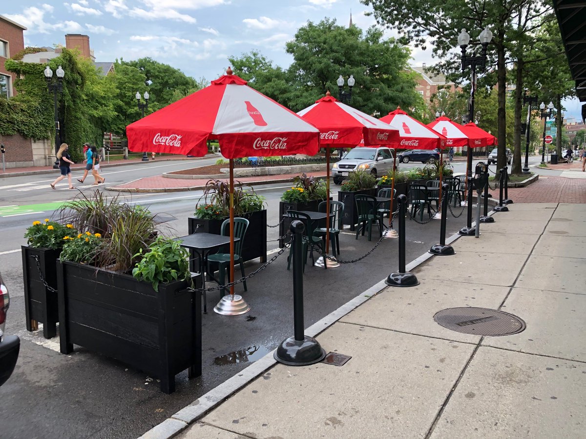<a href="/HongKongHarvard/">Hong Kong</a> new patio is open in #HarvardSquare Visit them this weekend for dinner and drinks! hongkongharvard.com #CambridgeTogether