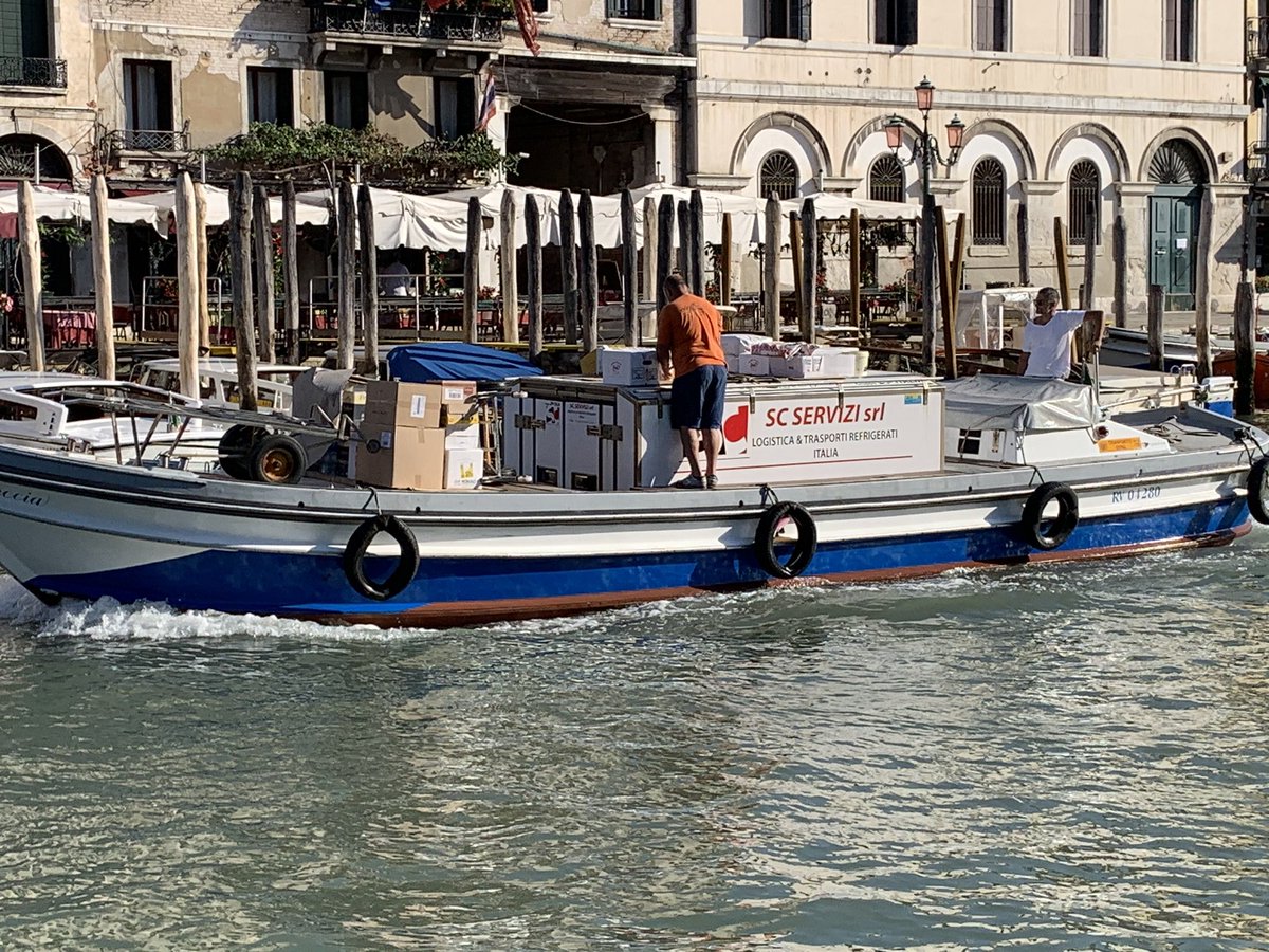 #Venice able to see to true live going on in the city #RespectEnjoyVenice
