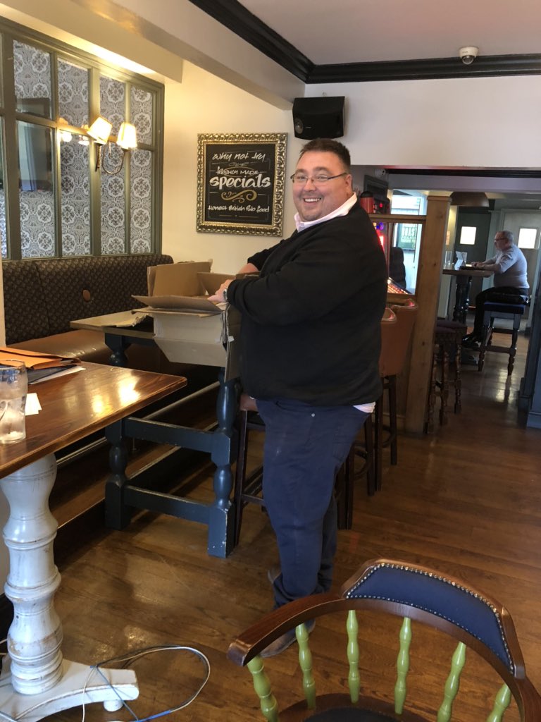 The_Liz1's tweet photo. Super star !! What do you do when your running out of menus On a Friday evening ?#superstew😄 https://t.co/MQNXDW3VEH