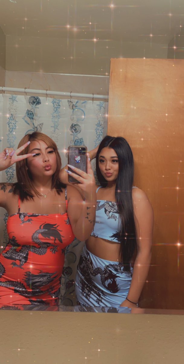 allanamarieee's tweet photo. Puked my guts out but my nurses were HAWTIES🤪🥰❤️ https://t.co/oesRdJJsXF