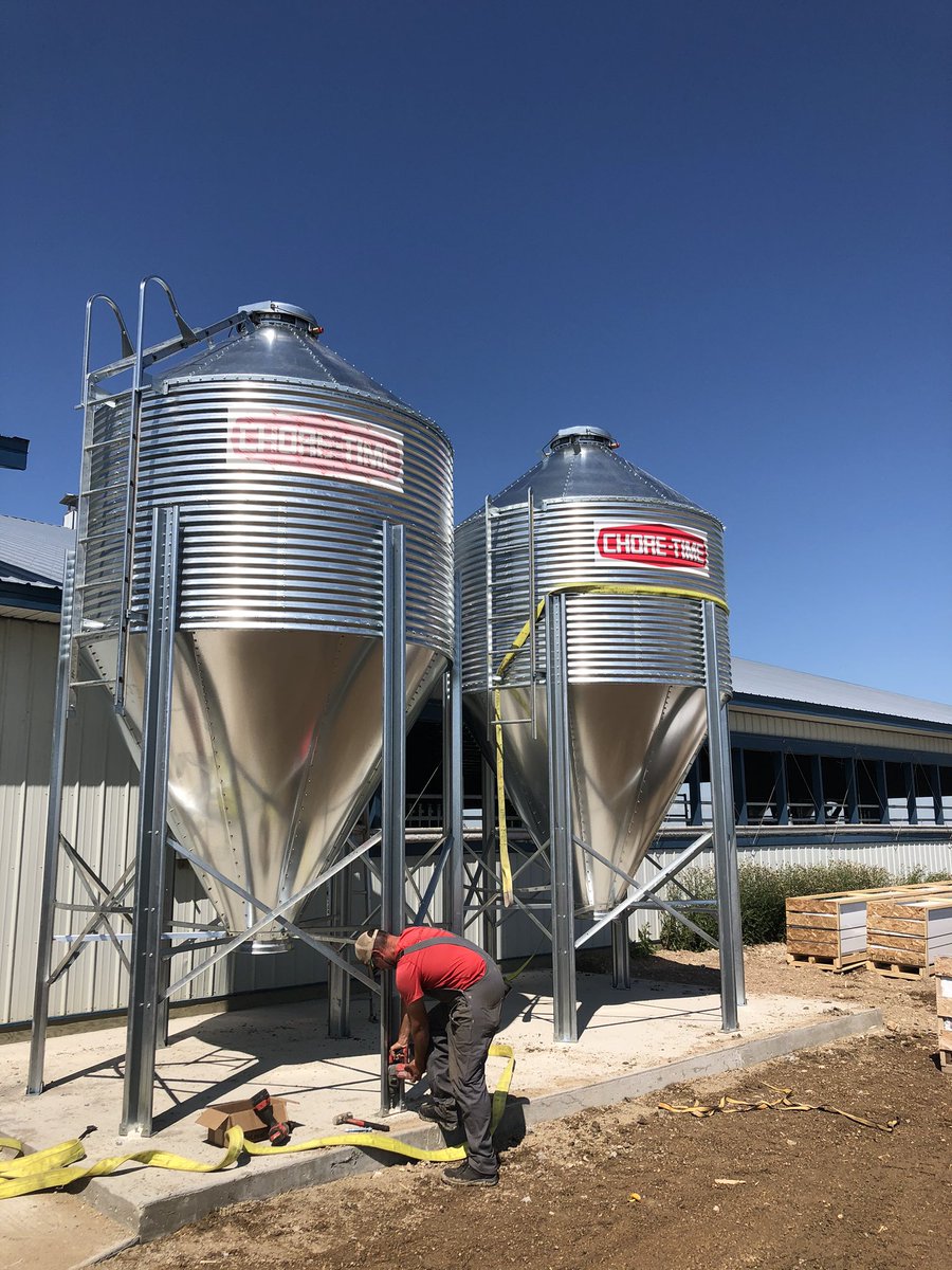 Two bins built and inplace.  Things moving along for this 2 V300 project.  <a href="/SaskviewFS/">Saskview Farm Solutions</a>
