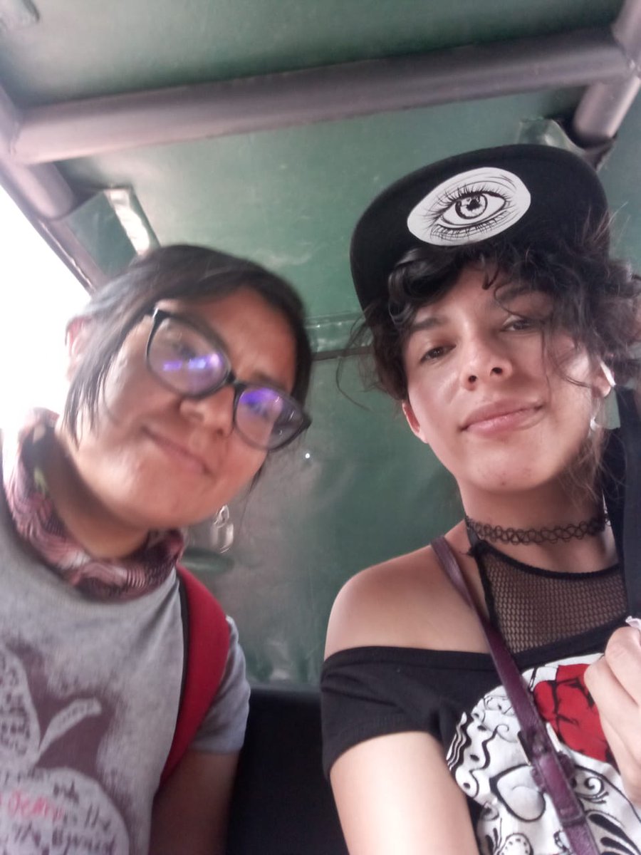 🚨 #DetenciónArbitraria Viernes 24 de julio

Frente al paradero del Metro Mixcoac, las compañeras y defensoras de derechos humanos Gisela Martínez Miguel y Josahandi Mireya Orduña Anaya fueron detenidas por policías de <a href="/SSC_CDMX/">SSC CDMX</a>