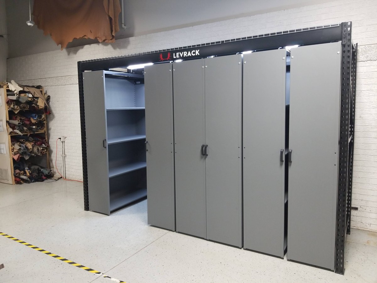MCAutoResto's tweet photo. Based out of Nebraska, Levrack has customers that include @LenosGarage @GasMonkeyGarage and @emorymotorsport Thank you to alum Ryan Stauffer who made this happen! https://t.co/Rb8YXVPynm