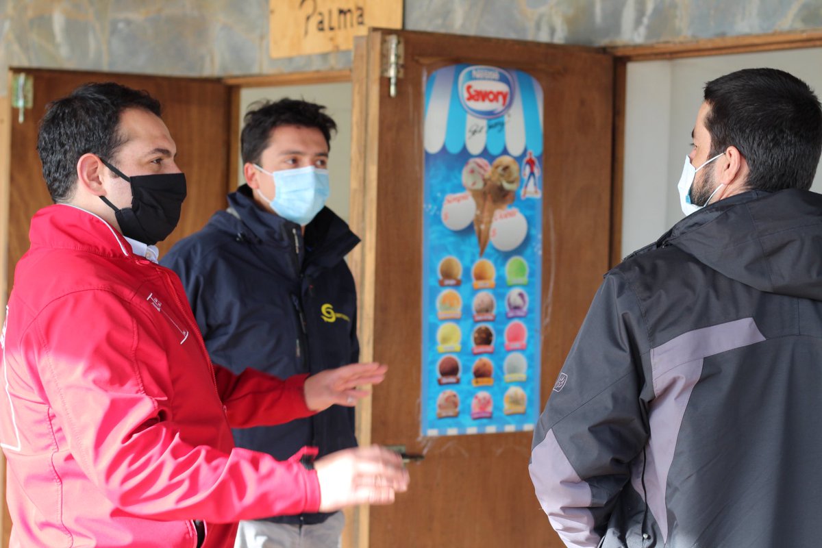 Nos reunimos con la pdta.Sindicato de Trabajadoras, <a href="/SaludNuble/">Servicio de Salud Ñuble</a> y <a href="/sernapesca/">Servicio Nacional de Pesca y Acuicultura 🇨🇱</a> para definir los límites de la caleta y las instalaciones que recibirán una mejora para poder atender a turistas que lleguen a 📍Rinconada de Taucú pos pandemia. #LeyDeCaletas #cuidémonosentretodos