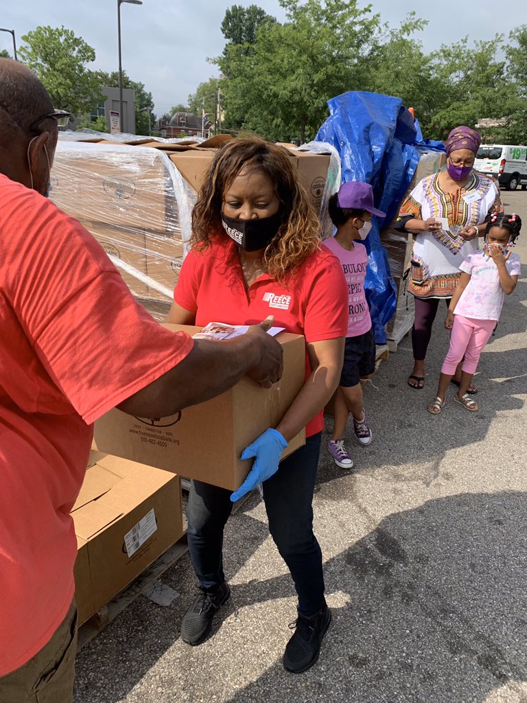 aliciareece's tweet image. We will not be distracted. Focused on real issues people are dealing with NOW!  Jobs, justice, food, public health, small business and family economic survival. #RealIssues #RealHelpNow  #COVID19pandemic