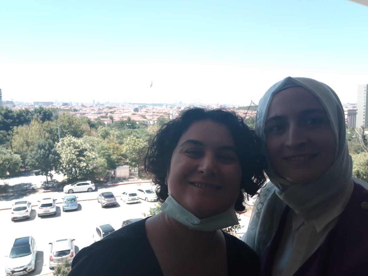 eba_yaz's tweet photo. A2 İngilizce içerik geliştirme ekibi ince montaj çalışmaları devam edıyor. @MK_Hancioglu ve @ozgmursil hocalarımıza çalışmalarında kolaylıklar diliyoruz. @gokbenbs @songulkocer06 @ziyaselcuk @tcmeb @trt_ebatv @eba https://t.co/QWeILEQVfp