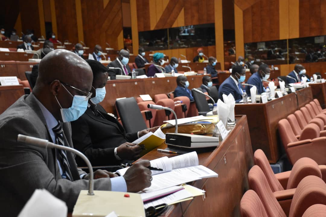 Senatci's tweet photo. La Commission des Affaires Économiques et Financières a reçu, dans le cadre du Débat d'Orientation Budgétaire, M. Moussa SANOGO, Ministre auprès du Premier Ministre chargé du Budget et du Portefeuille de l’Etat.
#Budgetprogramme https://t.co/yWC5gOabT4