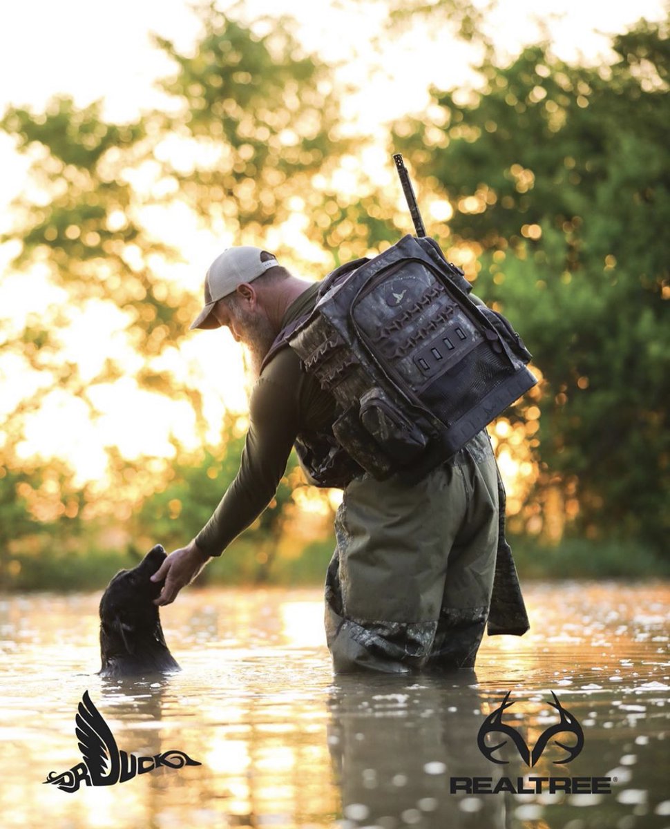 drduckco's tweet photo. REPOST - @realtreeoutdoors 
.
“Gear designed by waterfowl hunters for waterfowl hunters! Focus less on your gear and more on the journey. LINK IN BIO to shop the full line of gear in Realtree Timber and Realtree MAX-5 from @drduckco”
.
#Realtree #realtreetimber #realtreemax5 https://t.co/3zZCCylzj1