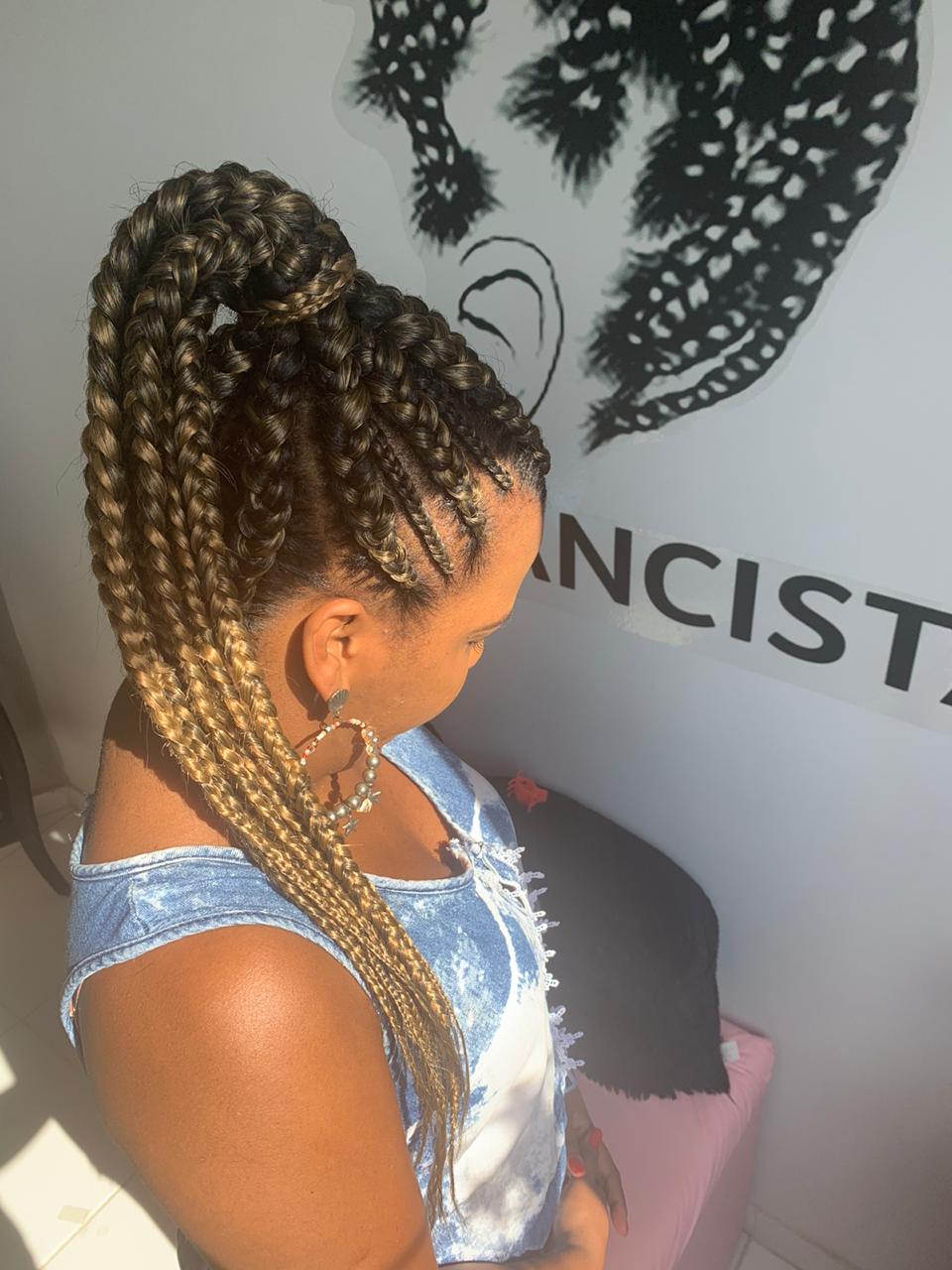 توییتر \ Lo_trancista در توییتر: «🎀 Salão Lo_trancista 🎀 ✓ Rabo de cavalo  com cabelo orgânico ✓ Trança Nagô ✓ Crochet Braids ✓ Trança boxeadora ✓ BOX  BRAIDS Endereço: Penha ( Rua