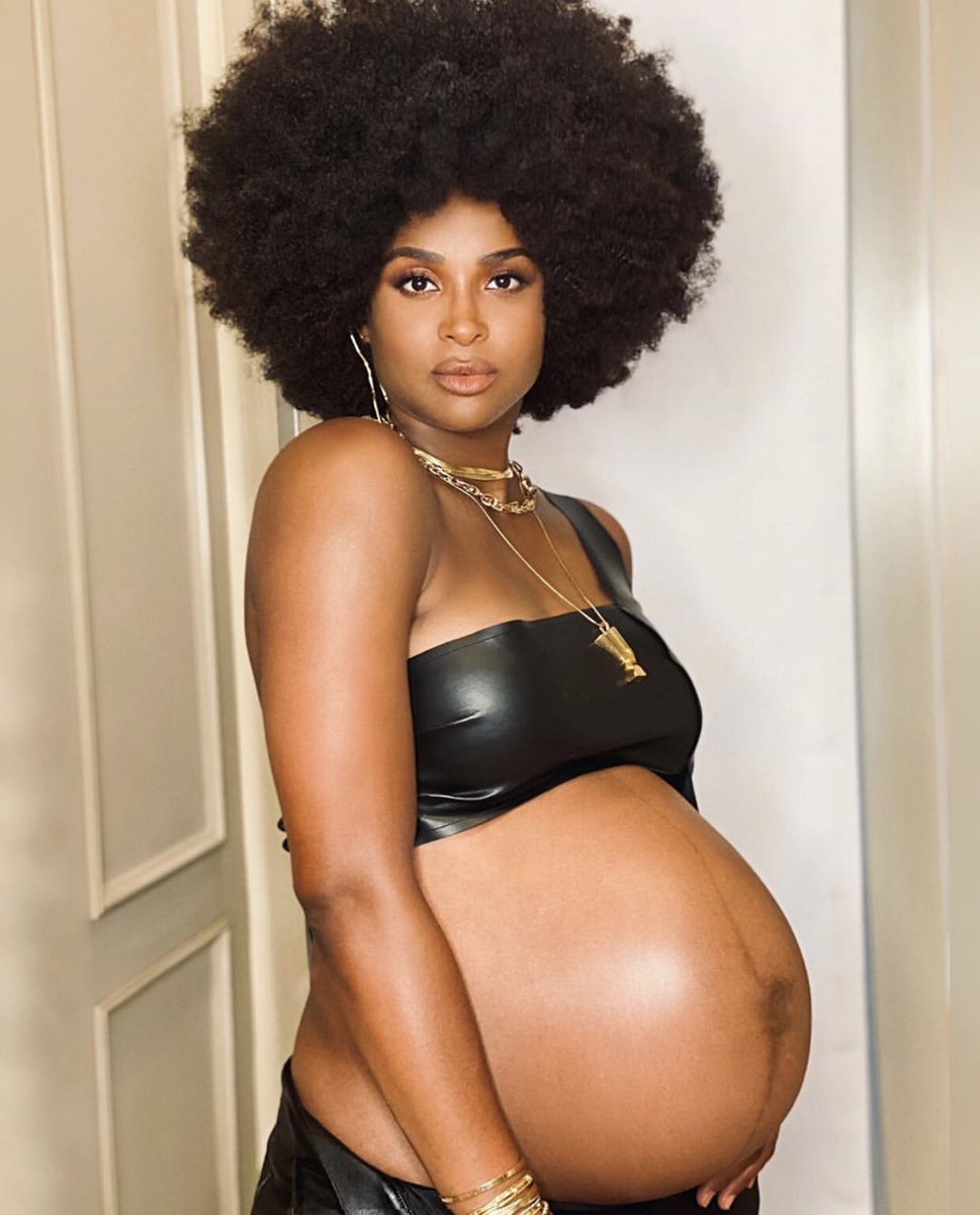 StyleemixC's tweet photo. Congratulations are in order for the Wilson family who welcome their baby boy yesterday 💙💙💙

The family announced it via their social media accounts today!!

A special shoutout to @ciara she makes pregnancy look so easy🥰🥰

#styleemix #fashion #style #styleblogger https://t.co/CBcF8FW3i8