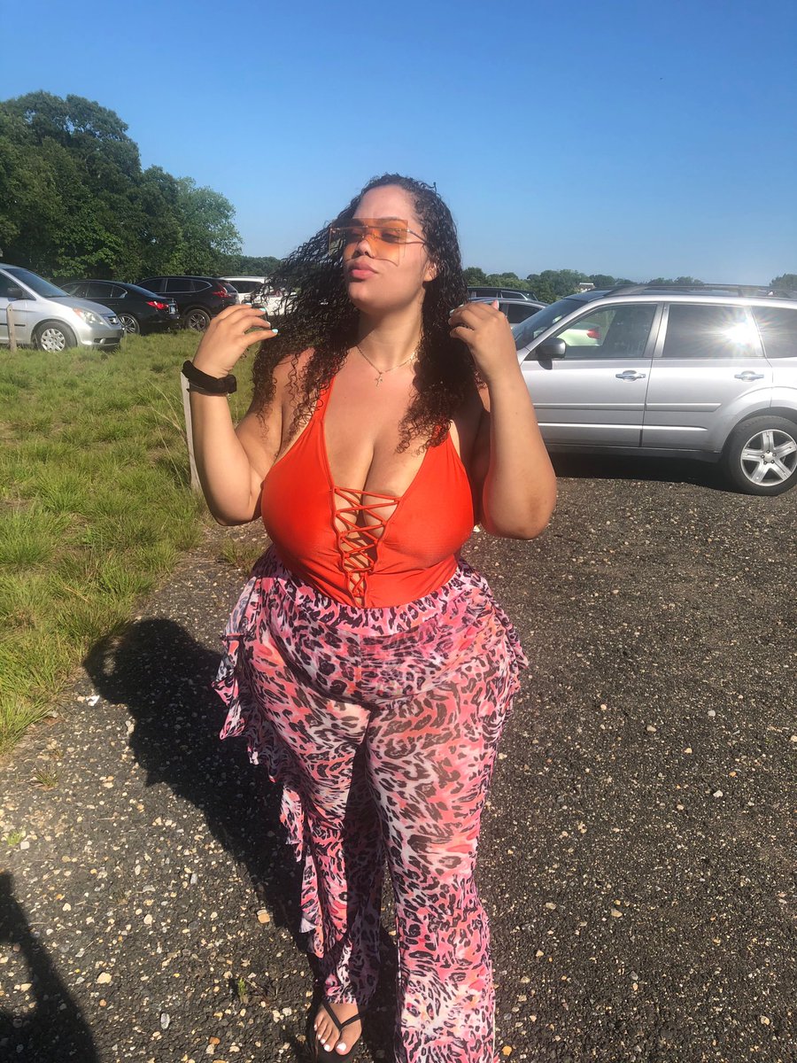 sydneymg98's tweet photo. 🍑Y https://t.co/kDmhh3m1Qt