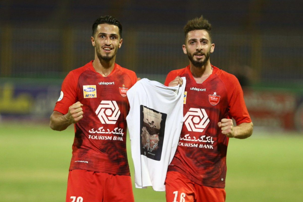 PersepolisFC's tweet photo. پرسپولیس برد، طلسم شکست/ پوکر قهرمانی و تاریخ‌سازی سرخ‌پوشان در شهر اولین‌ها
نفت مسجدسلیمان یک _ پرسپولیس ۲
گل‌ها: علی علیپور و مهدی عبدی برای پرسپولیس و حسین ابراهیمی برای نفت مسجدسلیمان
#پرسپولیس https://t.co/M910J5u8Ws