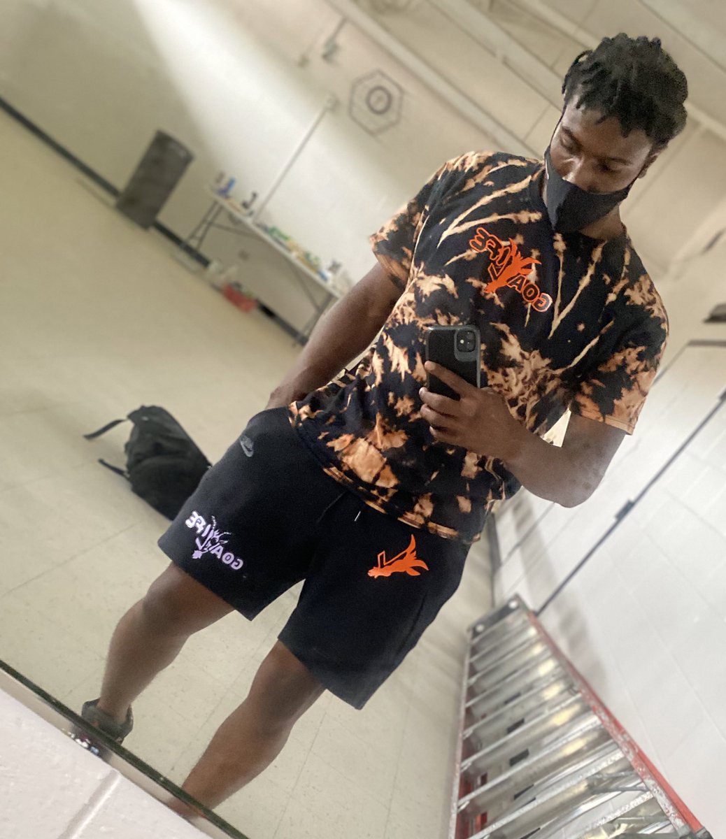 Tello_TheKid's tweet photo. I t ‘ s A L i f e s t y l e . . . #GoatLife #JustKeepGettingBetterTho https://t.co/7HtxFTJnYK