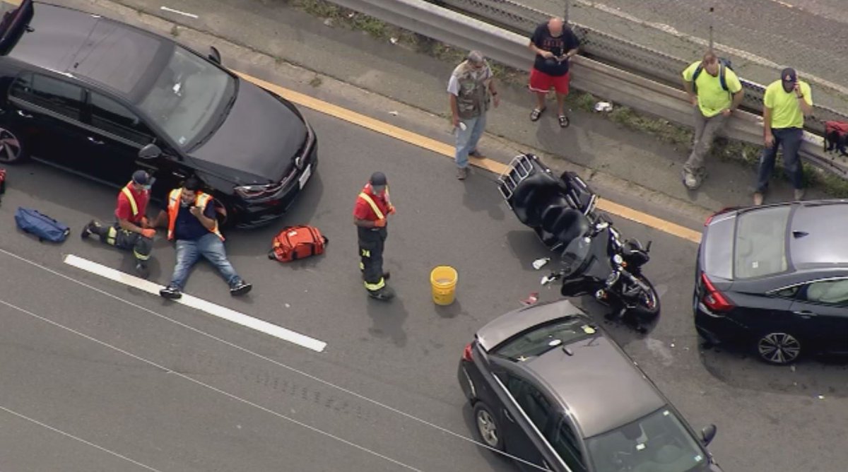 **Commuter alert**

Bad crash on Route 1 in #Saugus.

<a href="/boston25/">Boston 25 News</a> 
#25traffic #MAtraffic