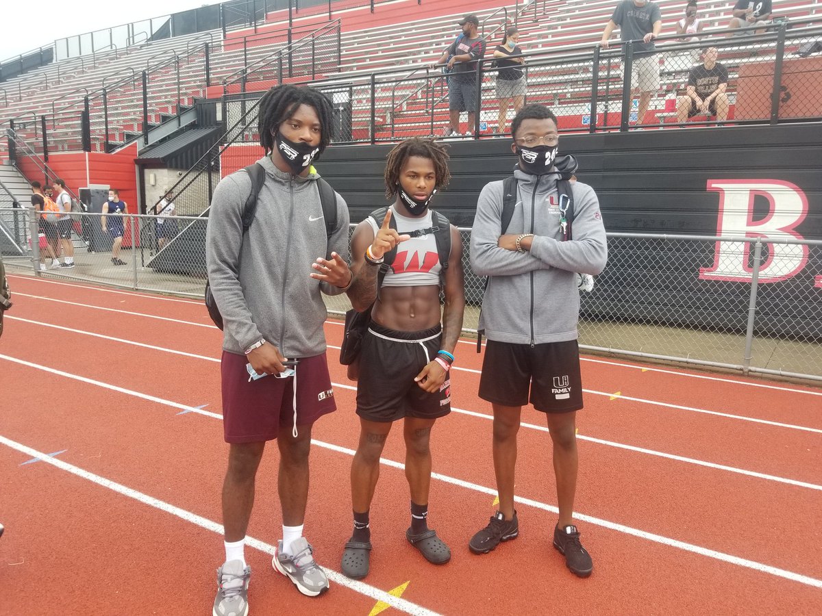 ScoutNickP's tweet photo. @desmondIgbinos1 @iam_ajlxiii @DaveIgbinosun did some work at the #PSRshowcase today until the rain set in.  Easy to see why they are top prospects in NJ. https://t.co/rOmo6JZGFA