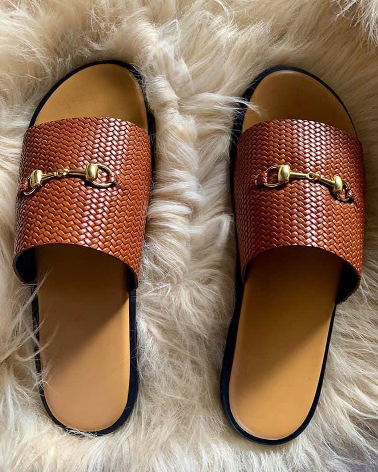 bishopozzy's tweet photo. Hi TWITTER NG PLS HELP ME DO UR THING, I AM KADUNA HAND CRAFTED SHOE PLUG OF VARIOUS KIND, PLS A RETWEET OF MY HUSTLE WIL GO A LONG WAY, PRICES ARE AFFORDABLE AND OF GREAT QUALITY FOR MY PEOPLE WITHIN AND OUTSIDE KADUNA. DM ME FOR UR SPECIAL DESIGN.. https://t.co/iKzvChkH33