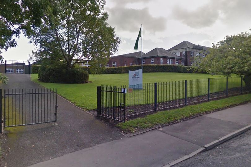 DailyMirror's tweet photo. Boy stabbed school mate in the scrotum with kitchen knife over row about 'egging'
https://t.co/Wf1nmOBL62 https://t.co/GSt3ZuSeeT