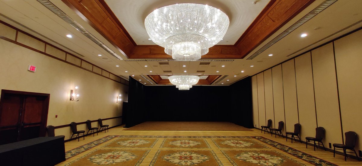 The AVMS team helps out Crowne Plaza Hotels &amp; Resorts Phoenix - Chandler Golf Resort with a recent physical-distancing dance recital. Great work!
#avms #audiovisual #avsupport #events #meetings  #flexibility #clientfirst #partnershipmatters #SafeMeetings avms.com