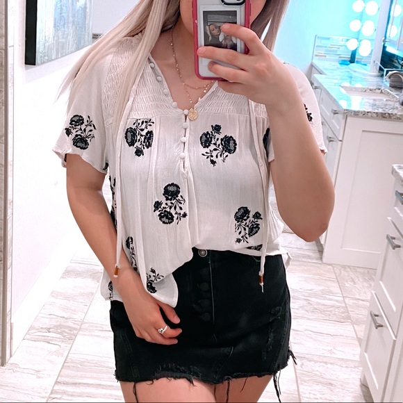 SSqueekie's tweet photo. So good I had to share! Check out all the items I'm loving on @Poshmarkapp from @Knockknocker #poshmark #fashion #style #shopmycloset #pacsun #bigbuddha: https://t.co/U1Q1cAv6gN https://t.co/nNClYvU8fg