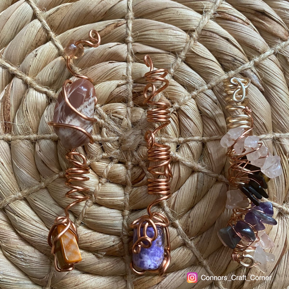 CsCraftCorner's tweet photo. #locs #locjewelry #handmade #copperjewelry #Wirewrapped #BlackOwned #BlackOwnedBusinesses #hairjewelry #locbeads #loccuff #etsyshop #crystals #healingcrystals #crystalhairjewelry https://t.co/zwSKsTs974