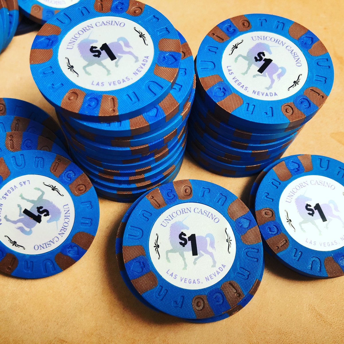 KittenGuild's tweet photo. #pokerchips https://t.co/vj9pME5hXf